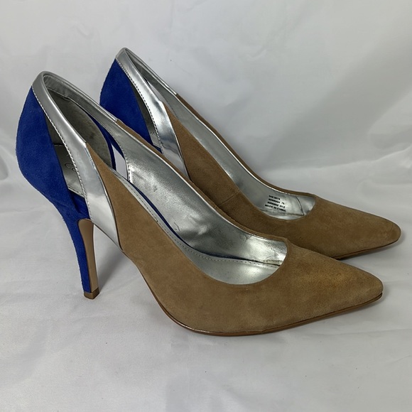 Calvin Klein Ninnah Suede Pumps Tan/Royal Blue/Silver sz: 7 - Picture 3 of 7